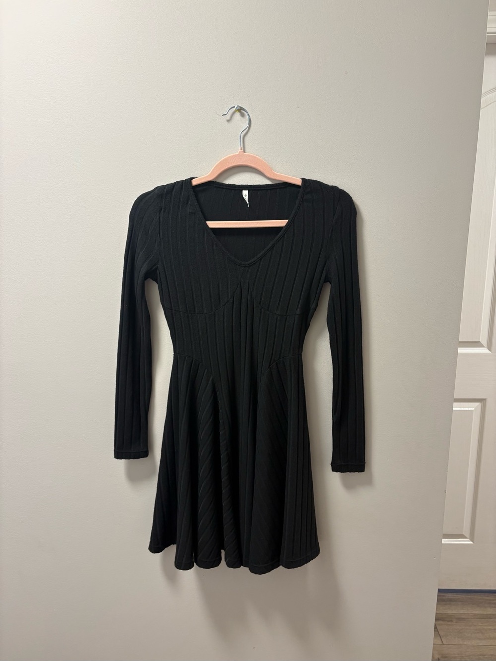 Halara Ribbed Knit V Neck Long Sleeve Flare Mini Casual Dress - Picture 2 of 7